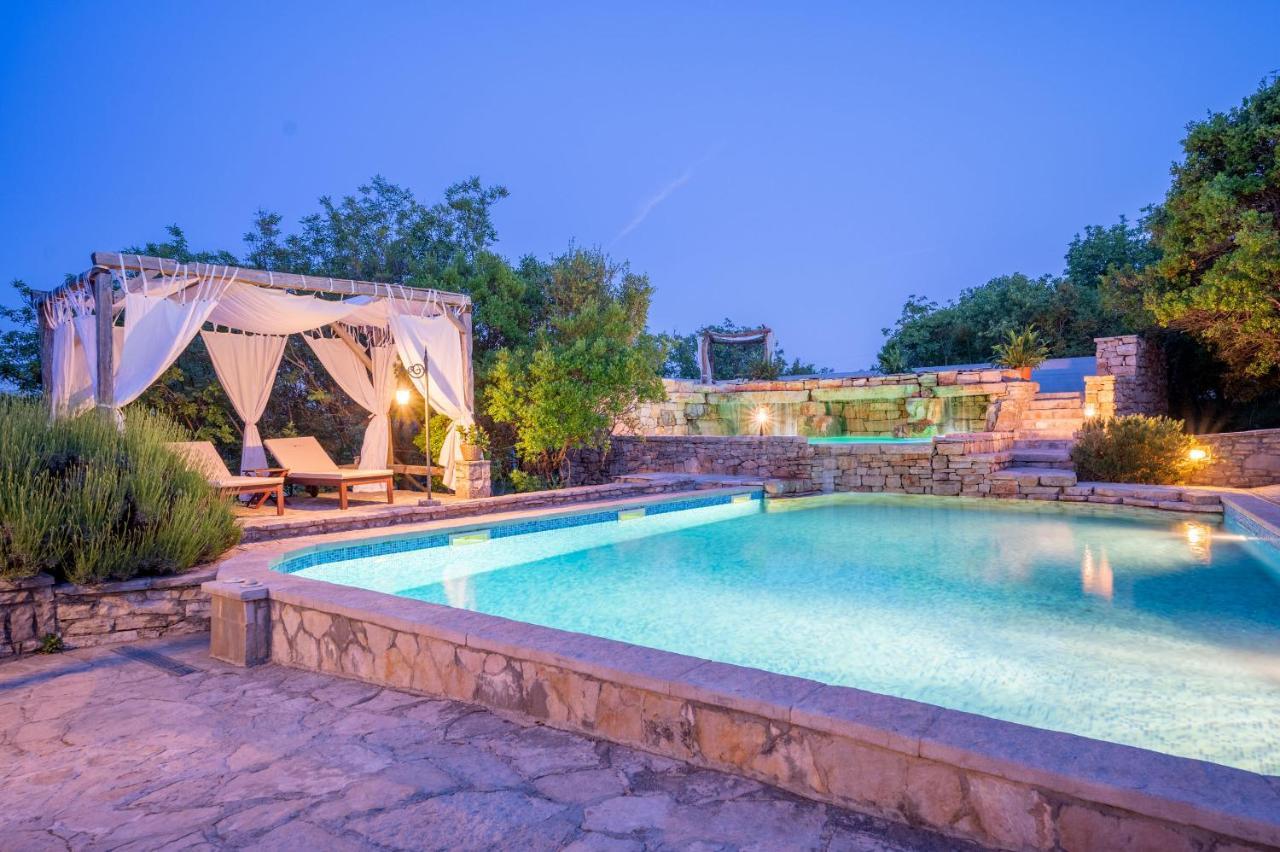 Nono Ban Hotel & Villa Gornji Humac Eksteriør bilde