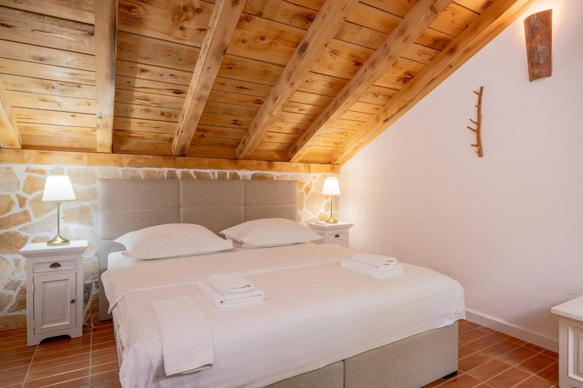 Nono Ban Hotel & Villa Gornji Humac Eksteriør bilde
