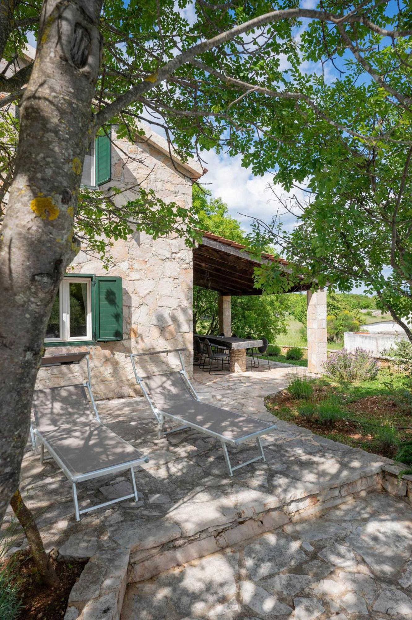 Nono Ban Hotel & Villa Gornji Humac Eksteriør bilde